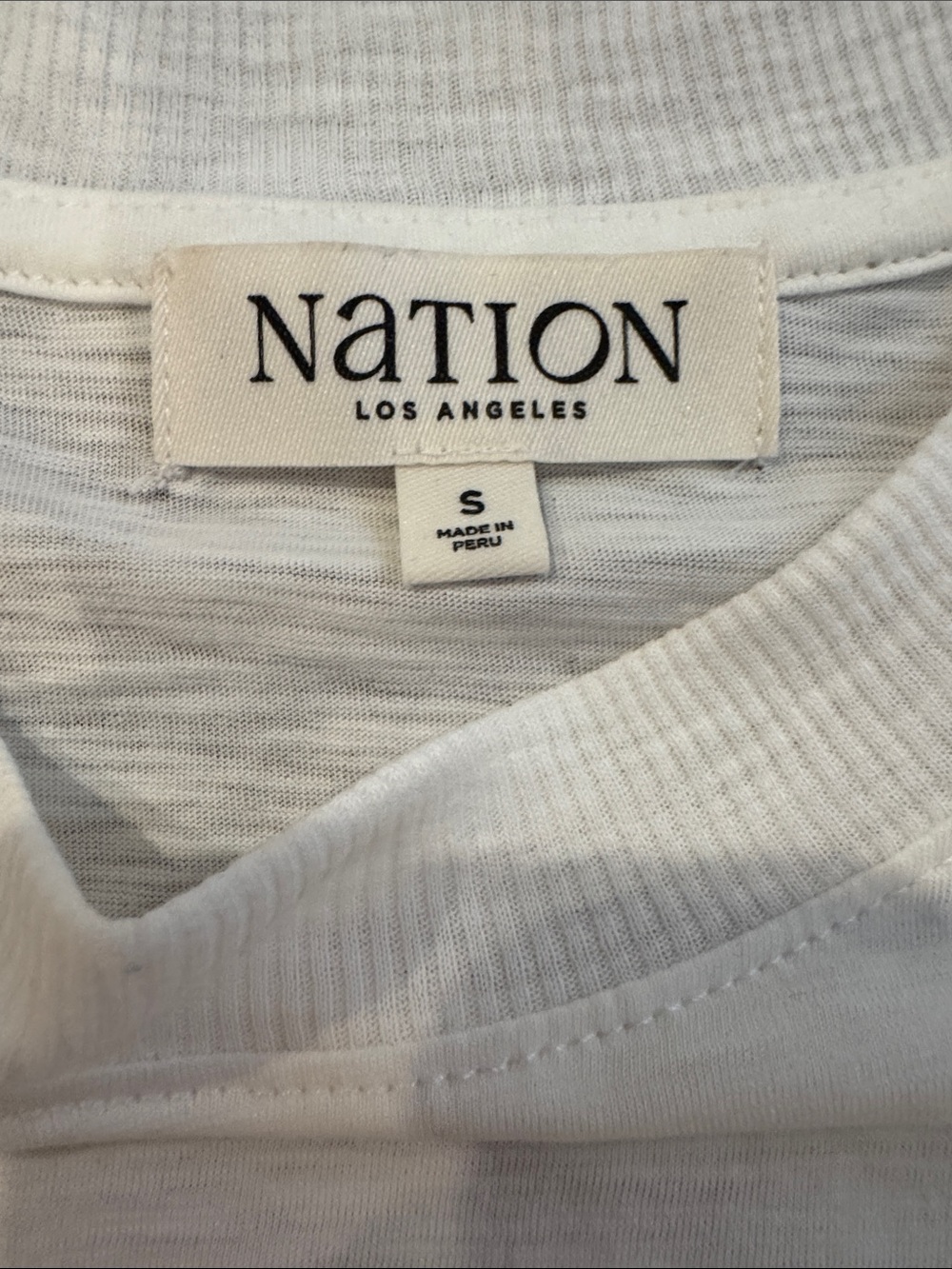 White flutter tee - Picture 3 of 4